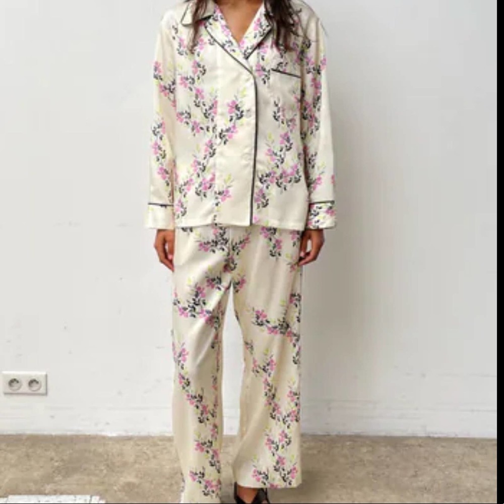 Zara Piped Printed Matching Set Pajamas Long Sleeve Size Small